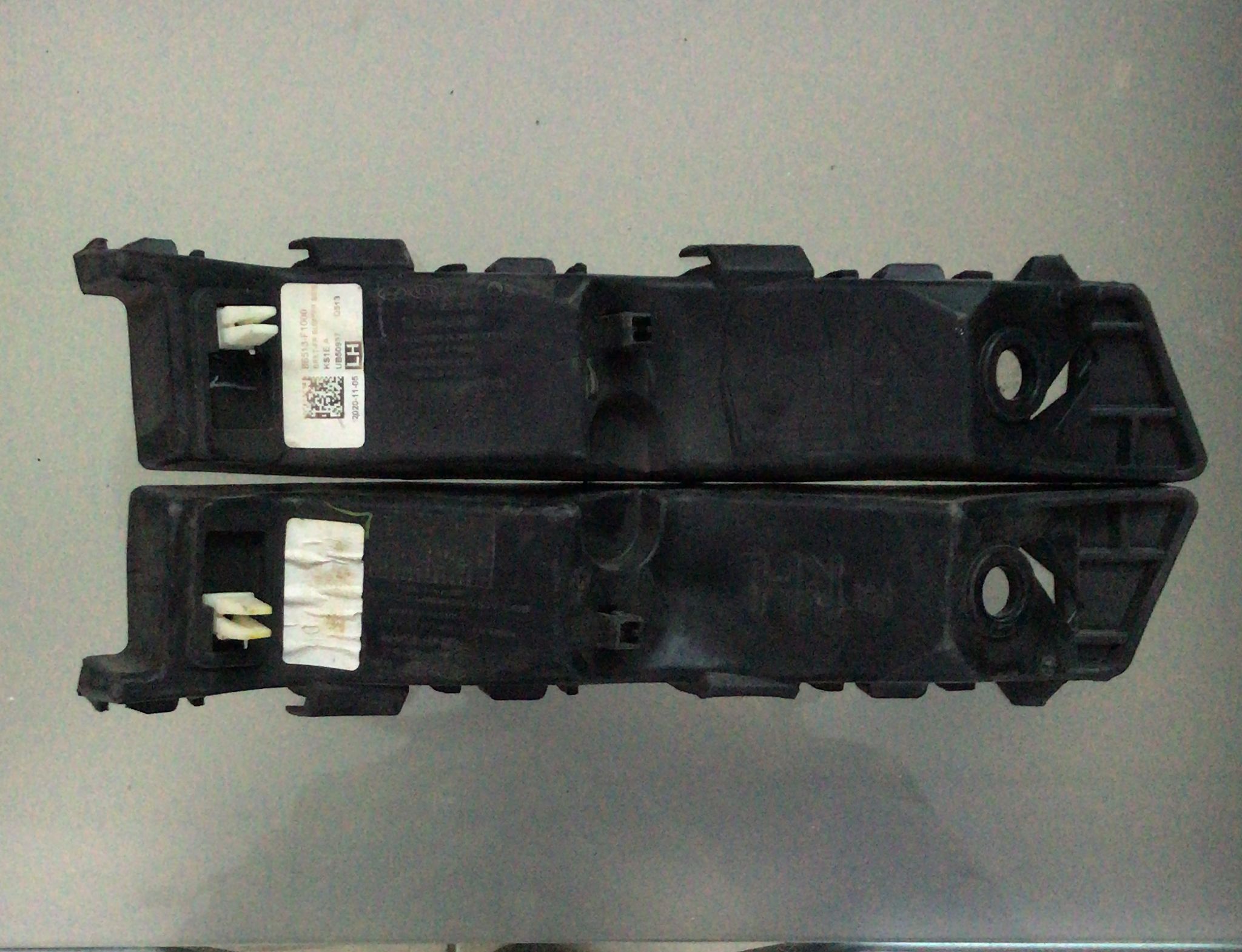 Kia Sportage (17-19) Ön Tampon Braketleri (Sağ ve Sol) 